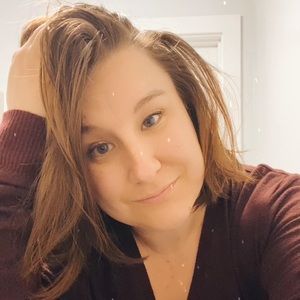 Meet your Posher, Laiah